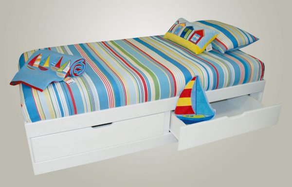 Felix Box Bed with deep drawers