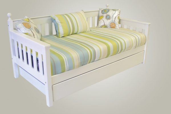 Mia Day Bed